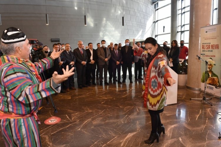 Bursa Osmangazi'de Şairler Sultanı 'Ali Şir Nevai' anıldı