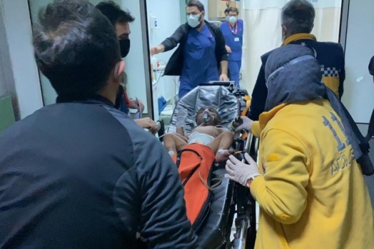 Samsun'da evdeki yangında annesinin yalnız bıraktığı bebeği komşu kurtardı