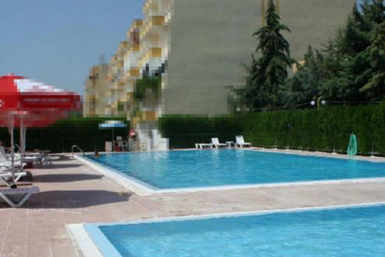 Haşemalı kardeşleri havuzdan &ccedil;ıkaran y&ouml;neticiye hapis