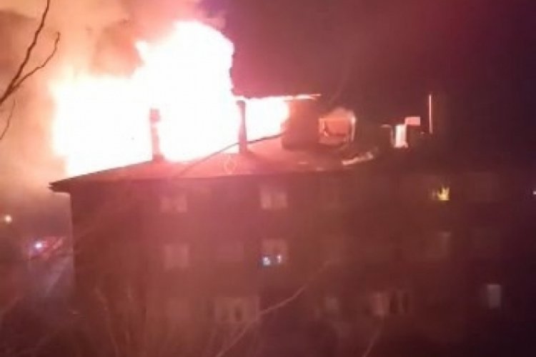 Yalova'da bina yangını! T&uuml;m bina tahliye edildi