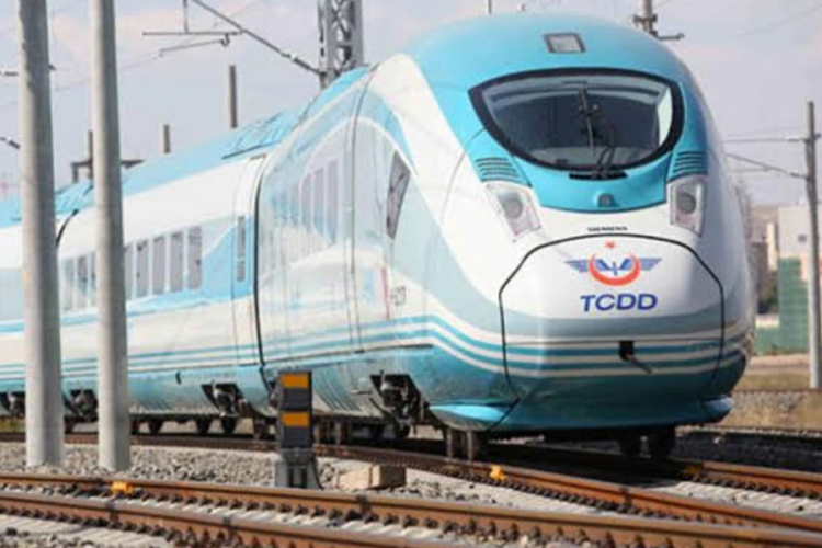 TCDD arsa ve işyerlerinden &ouml;deme alamıyor