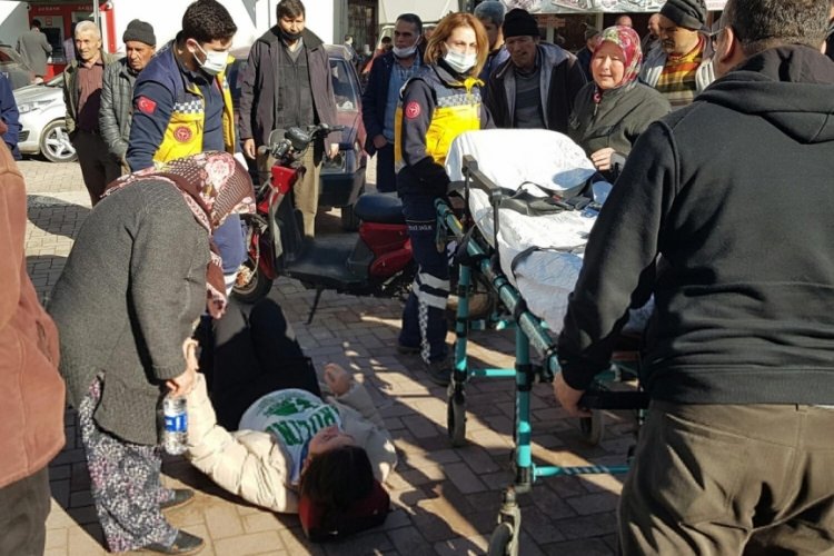 Manisa'da otomobilin &ccedil;arptığı bisikletli Beray yaralandı