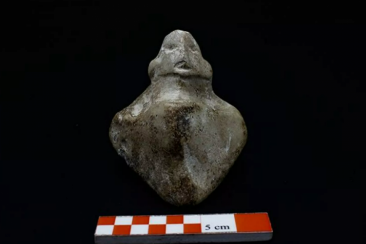 &Ccedil;atalh&ouml;y&uuml;k'te 8 bin 500 yıllık heykelcik bulundu