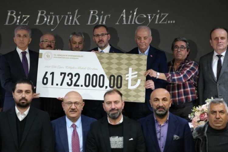 Bakan Kasapoğlu'ndan, amat&ouml;r spor kul&uuml;pleriyle ilgili a&ccedil;ıklamalar