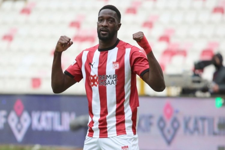 Mustapha Yatabare, Sivasspor'un en golc&uuml; ismi oldu
