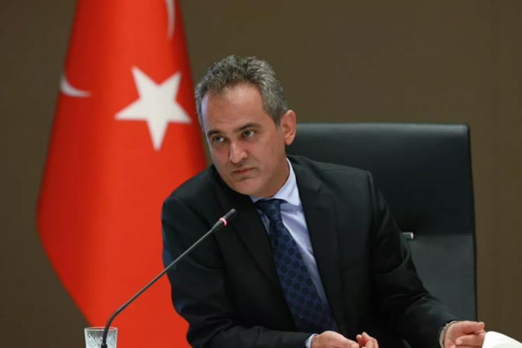 Milli Eğitim Bakanı'ndan meslek lisesi a&ccedil;ıklaması