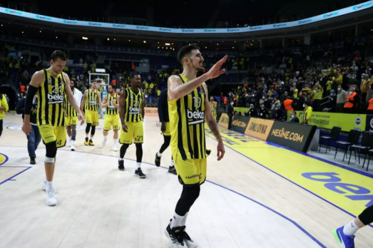 Fenerbah&ccedil;e Beko'da 3 koronavir&uuml;s vakası