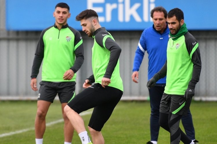 Bursaspor kupa ma&ccedil;ı hazırlıklarını tamamladı