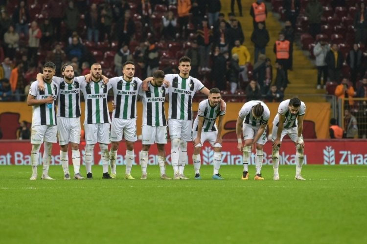 Denizlispor'da coşku b&uuml;y&uuml;k