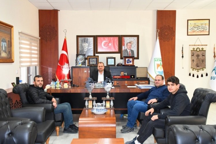 Başkan Usta'ya İznik Motosiklet Kul&uuml;b&uuml;nden teşekk&uuml;r