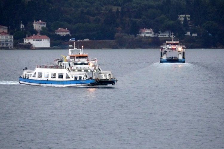 &Ccedil;anakkale G&ouml;k&ccedil;eada'ya bazı feribot seferleri iptal