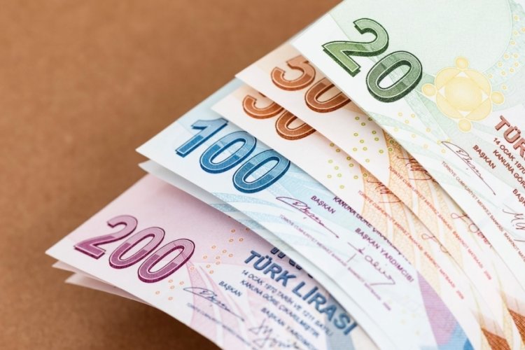 İGİAD, 'İnsani Ge&ccedil;im &Uuml;creti'ni a&ccedil;ıkladı