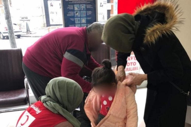 Bursa İneg&ouml;l'de T&uuml;rk Kızılay'dan ihtiya&ccedil; sahiplerine yardım