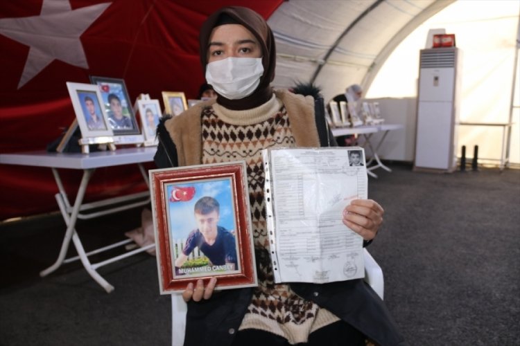 Diyarbakır anneleri 850 g&uuml;nd&uuml;r evlat n&ouml;betinde