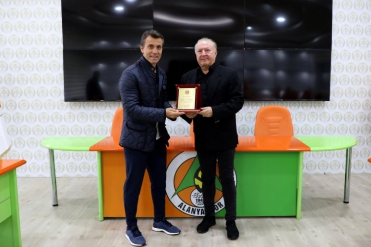 Aytemiz Alanyaspor'dan, B&uuml;lent Korkmaz a&ccedil;ıklaması