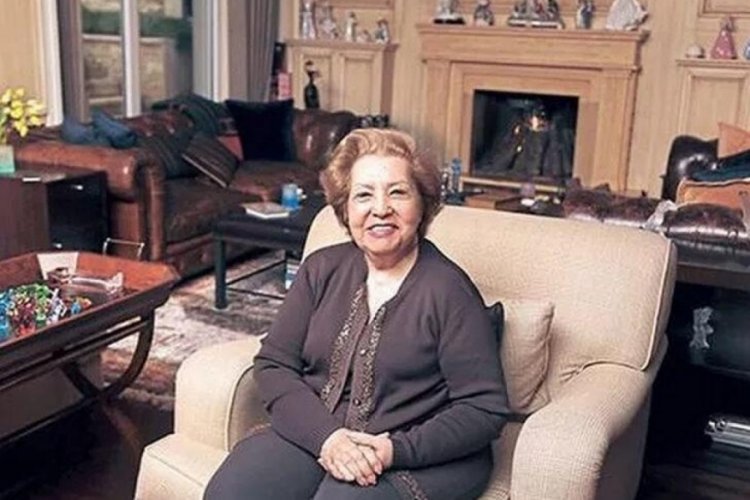Semra &Ouml;zal'ın yıllar sonra ilk kez fotoğrafı paylaşıldı!