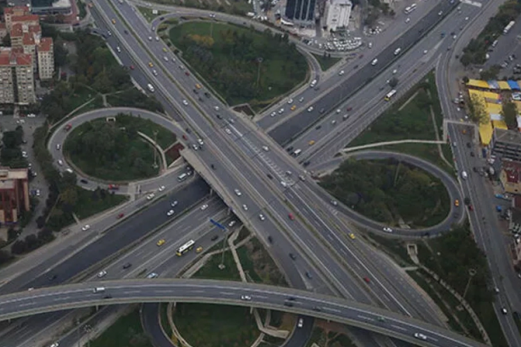 İstanbul'da bazı yollar kapatılacak