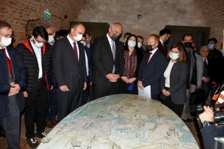 Bakan Mehmet Nuri Ersoy, Balkan Tarihi M&uuml;zesi'ni a&ccedil;tı