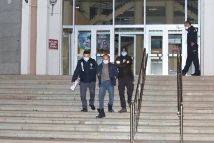 Tartıştığı eşini bı&ccedil;aklayarak &ouml;ld&uuml;ren zanlı tutuklandı