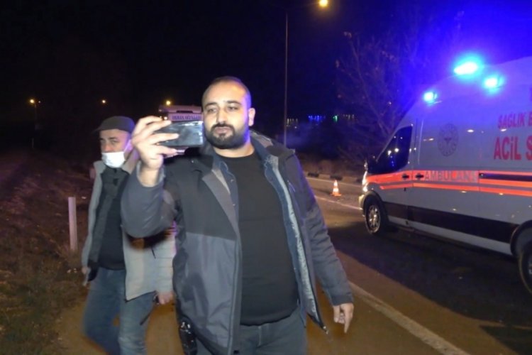 Muhabirin g&ouml;r&uuml;nt&uuml; almasını engelleyen komiserden tehdit