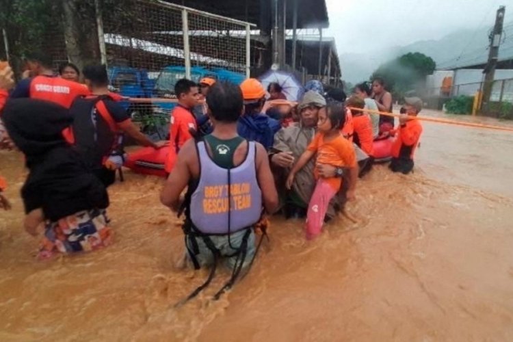 Filipinler'deki Rai Tayfunu'nda can kaybı 405'e y&uuml;kseldi