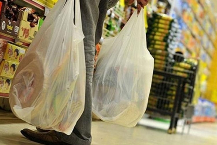 &Uuml;cretsiz poşet veren yandı! &Ccedil;evre i&ccedil;in kesilecek para cezalarına zam