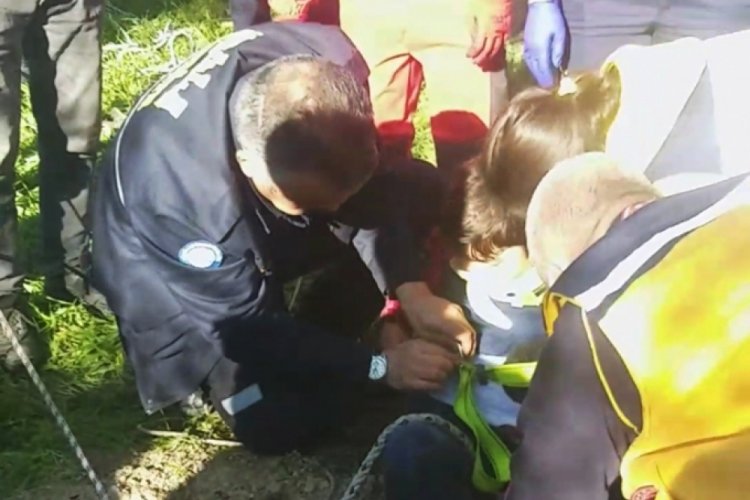 7 yaşındaki &ccedil;ocuk antik kentteki su kuyusuna d&uuml;şt&uuml;