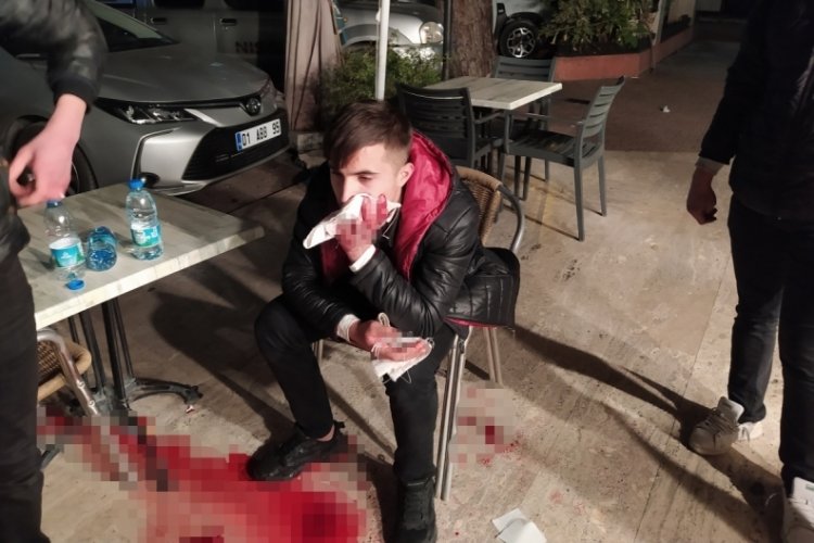 Adana'da yeni yılın ilk kavgası: 1 yaralı