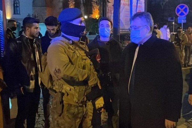 Yılbaşı gecesi şehri karıştıran anons! Polis telsizine sızdılar...