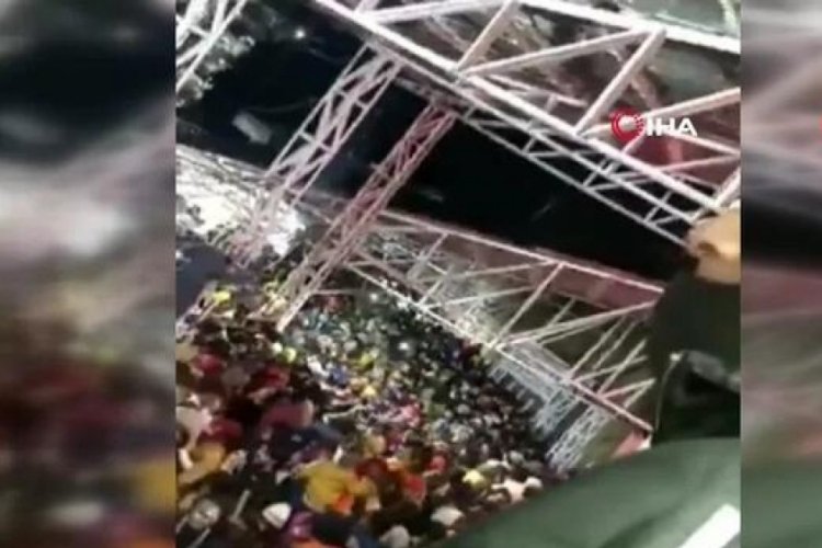 Keşmir'de yılbaşı gecesi faciası: 12 &ouml;l&uuml;