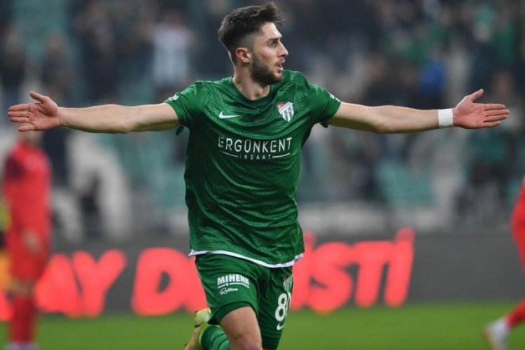 Bursaspor'da İsmail Y&uuml;ksek: Seni b&uuml;y&uuml;ten o hatalardır
