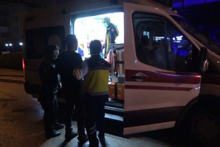 Kocaeli'de karısıyla tartıştı, baba evine gidip kendini bı&ccedil;akladı
