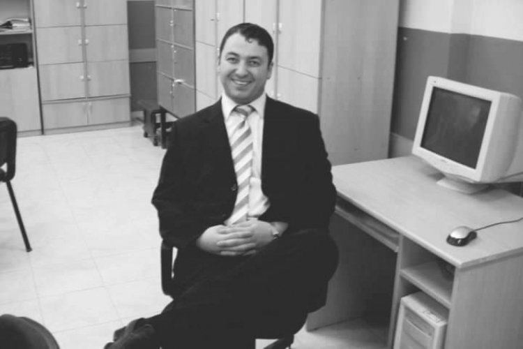 Kocaeli'de kalp krizi ge&ccedil;iren m&uuml;d&uuml;r yardımcısı &ouml;ld&uuml;