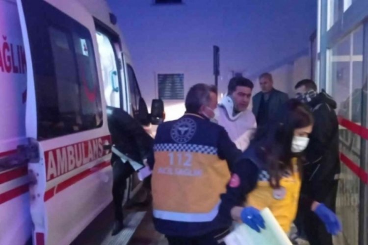Kahramanmaraş'ta bı&ccedil;aklı kavga: 2'si ağır 4 yaralı