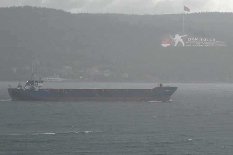 &Ccedil;anakkale Boğazı transit gemi ge&ccedil;işlerine kapatıldı