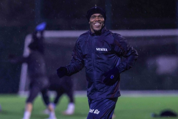 Antony Nwakaeme, takımla birlikte antrenmanda yer aldı