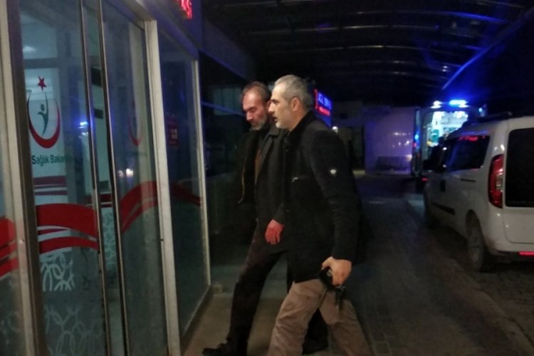 Bursa'da iki arkadaşın kavgası kanlı bitti! 1 &ouml;l&uuml;...