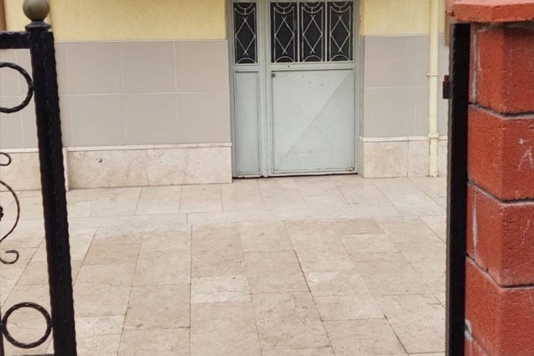 Bursa'da bah&ccedil;e kapılarını &ccedil;aldılar!