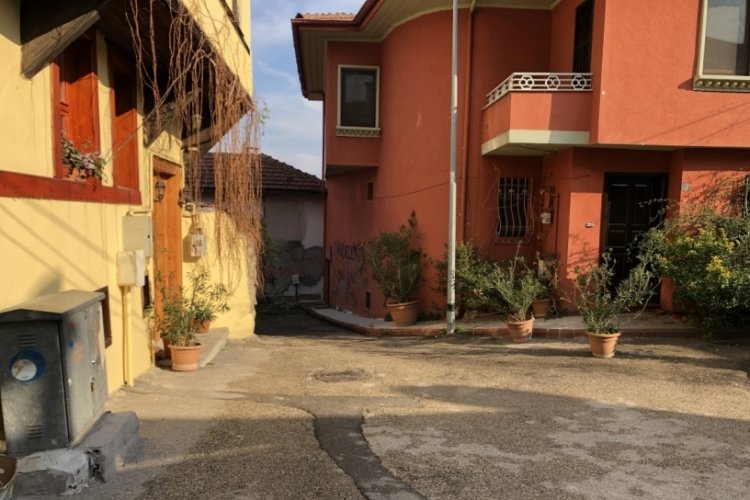 Bursa'da tartıştığı kişiyi defalarca bı&ccedil;akladı! 1 &ouml;l&uuml;