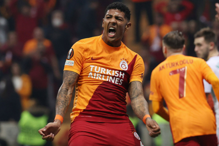 Patrick van Aanholt'un testi pozitif &ccedil;ıktı