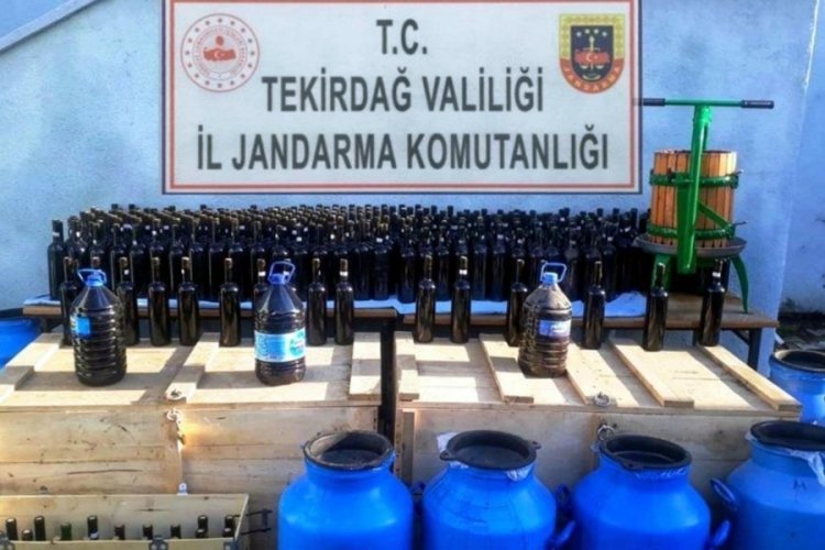 Tekirdağ'da 870 litre sahte şarap i&ccedil;ki ele ge&ccedil;irildi
