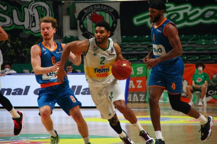 Frutti Extra Bursaspor'un Valencia ma&ccedil;ı S Sport'ta
