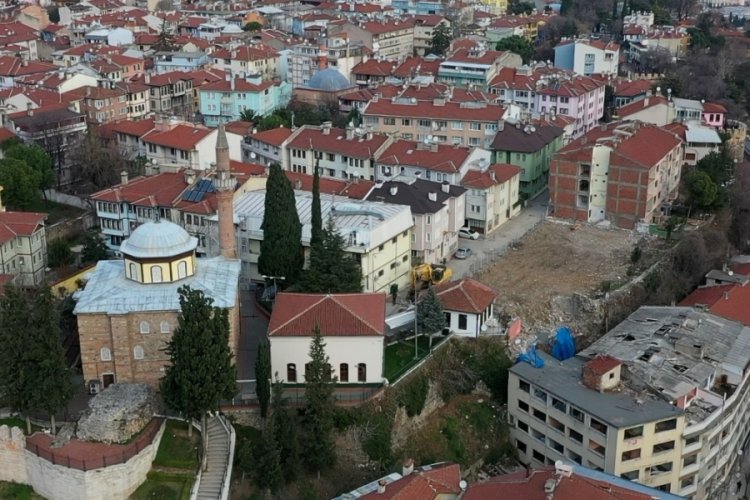 Bursa Kavaklı'da yıkımlar s&uuml;r&uuml;yor! Riskli b&ouml;lge yeşil alan olacak