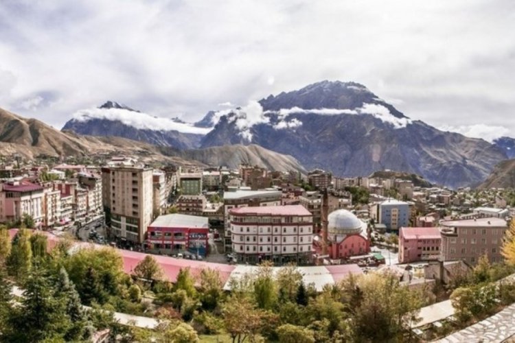 Hakkari'de 15 g&uuml;nl&uuml;k yasak kararı