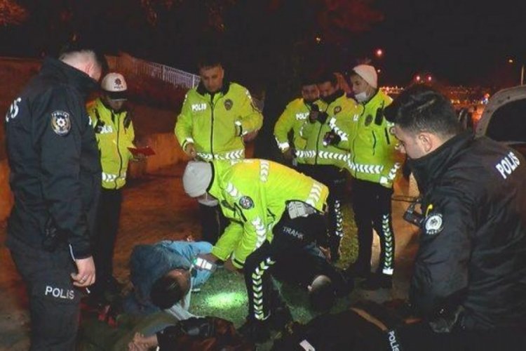 İstanbul'da hareketli gece! Polislerin &uuml;zerine ara&ccedil; s&uuml;rd&uuml;