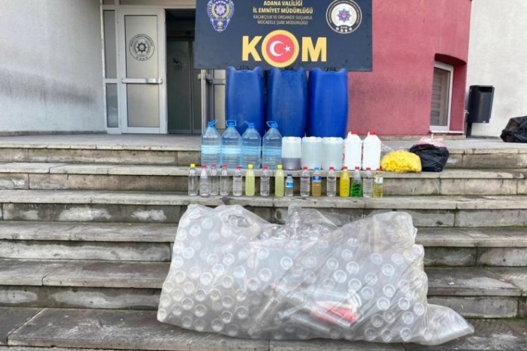 Adana'da sahte ve ka&ccedil;ak i&ccedil;ki operasyonunda 8 g&ouml;zaltı