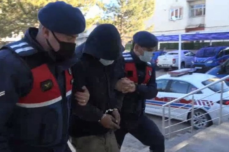 Sivas'ta 2 ayrı operasyonda 13 kişiye g&ouml;zaltı