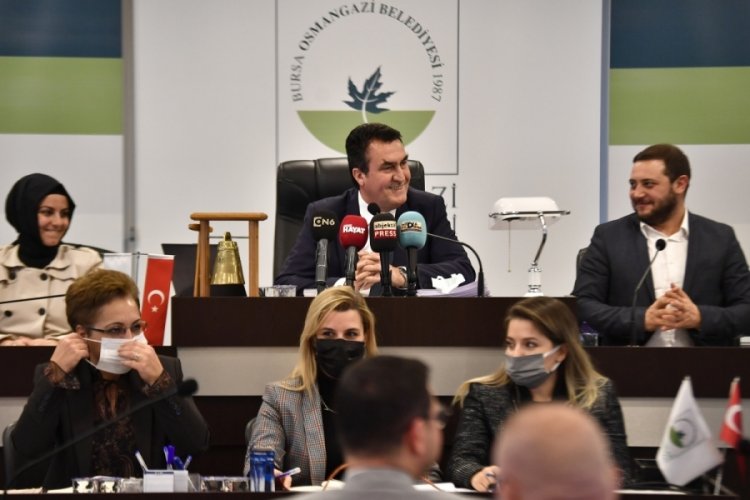 Bursa'da Osmangazi Belediyesi'nin ilk meclis toplantısı d&uuml;zenlendi
