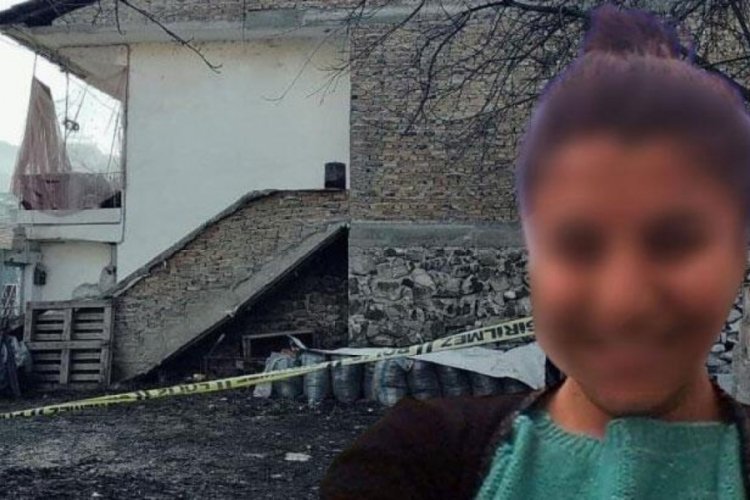 17 yaşındaki kız annesini feci şekilde &ouml;ld&uuml;rd&uuml;!