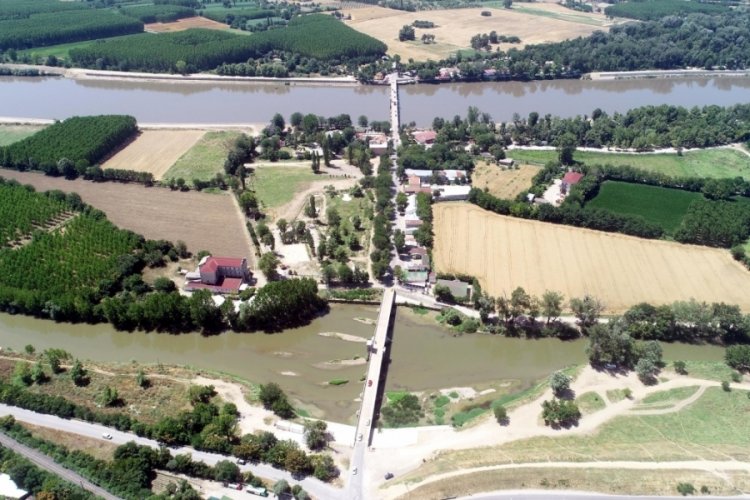 Edirne'de nehir taşkınlarını 'Kanal Edirne' &ouml;nledi